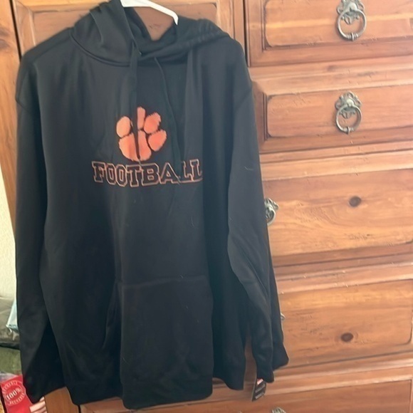 NWT Men’s Clemson Tigers Football Hoodie Size 2XL - Picture 1 of 7